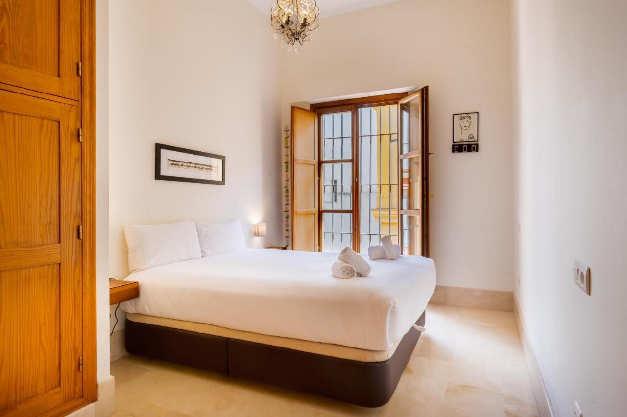 Large And Practic - 3bd 2bth- Arenal Séville
