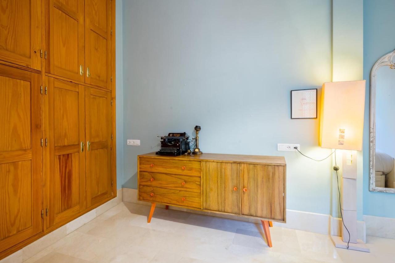 Large And Practic - 3bd 2bth- Arenal Apartment Sevilla
